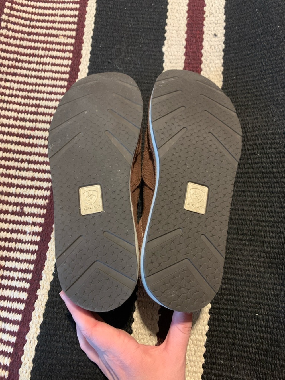 Ariat cruisers - Picture 2 of 5